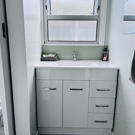 Brooklyne Motel Sanson Luaran gambar