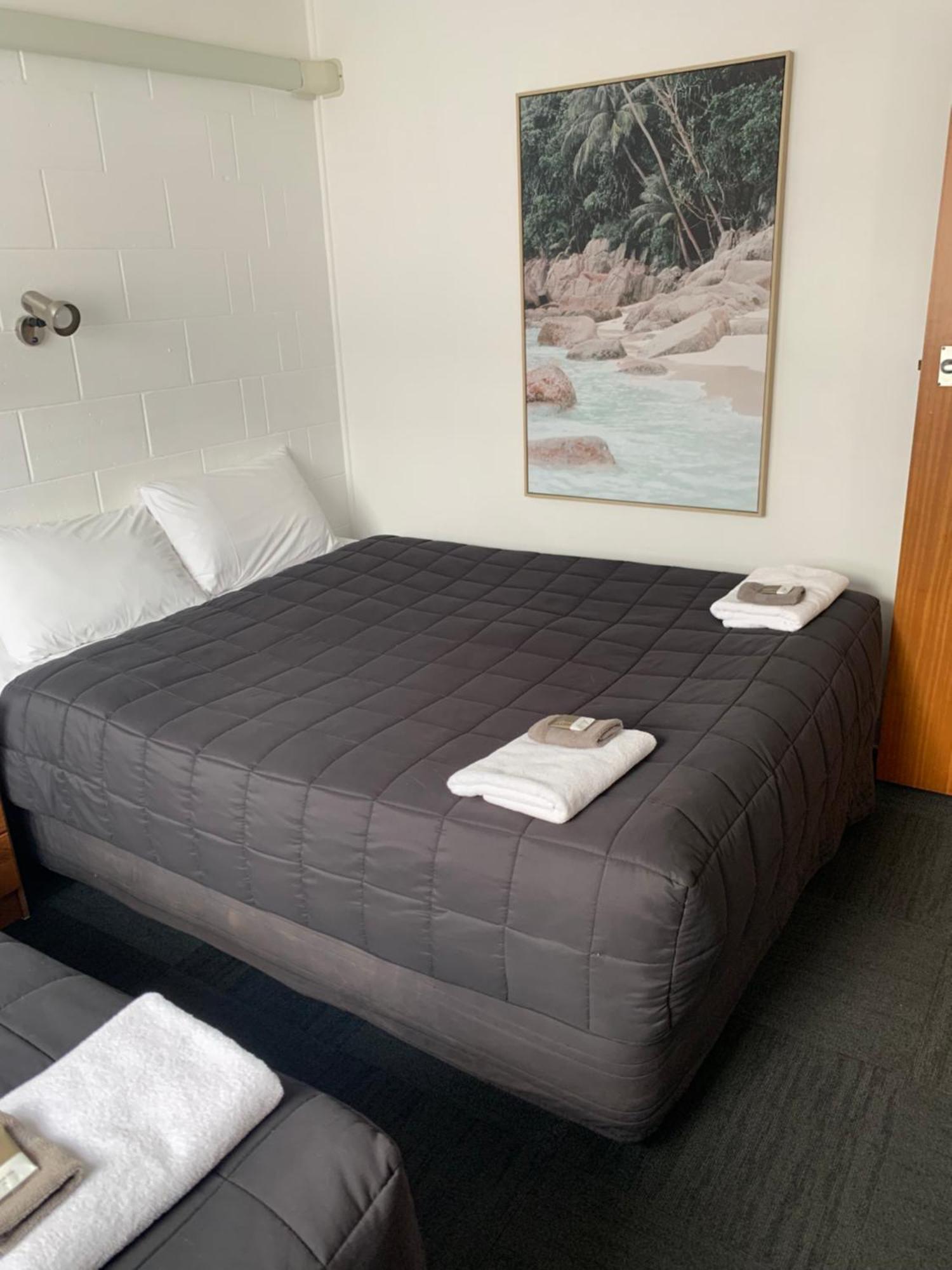 Brooklyne Motel Sanson Luaran gambar